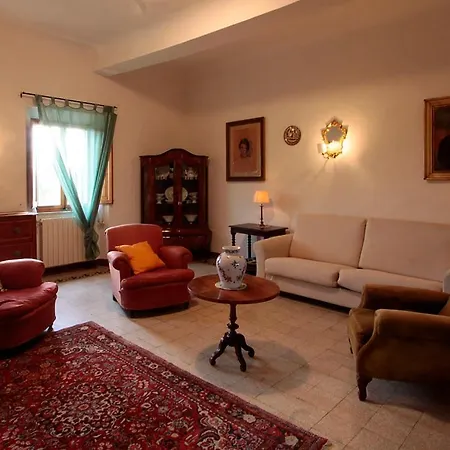 Caselunghe Agroturismo *